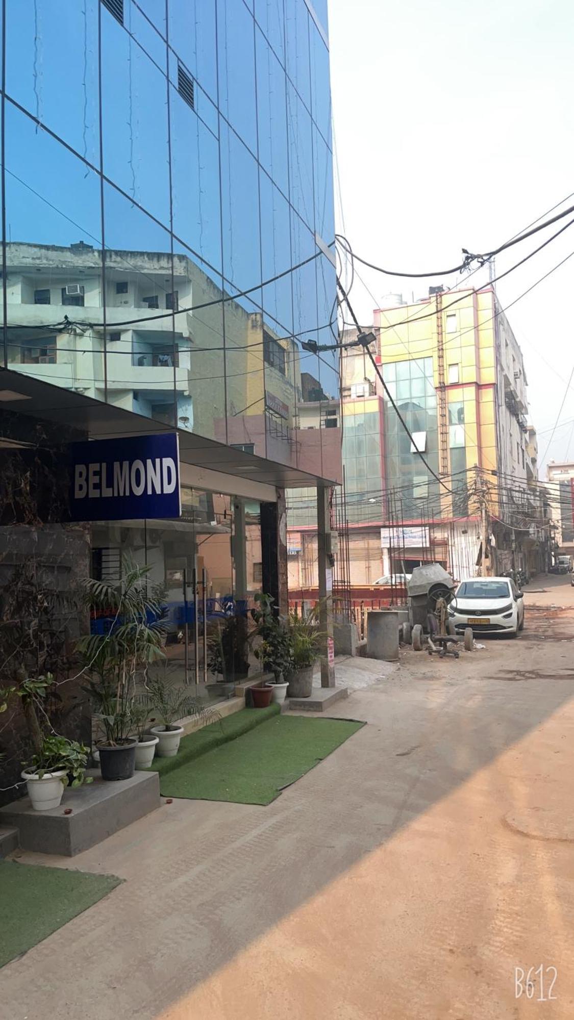 Hotel Belwood Suites - Near New Delhi Airport ภายนอก รูปภาพ